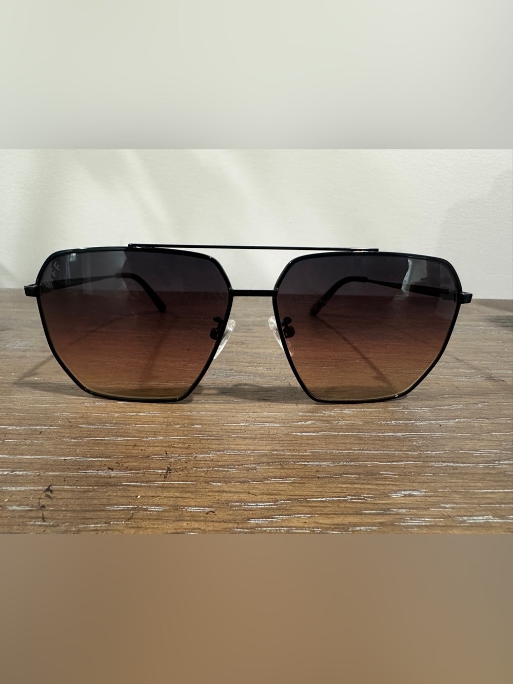 DIFF Black And Brown Aviator Sunglasses Square Bottom Great QUALITY Metal Frame